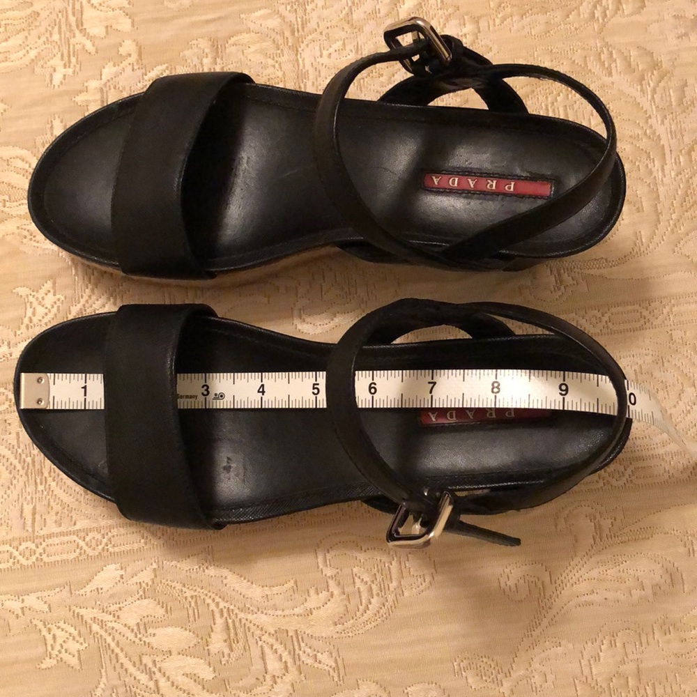 ✨HPx4!✨Prada Black Leather Wedge Sandals Size 38 - Picture 7 of 8